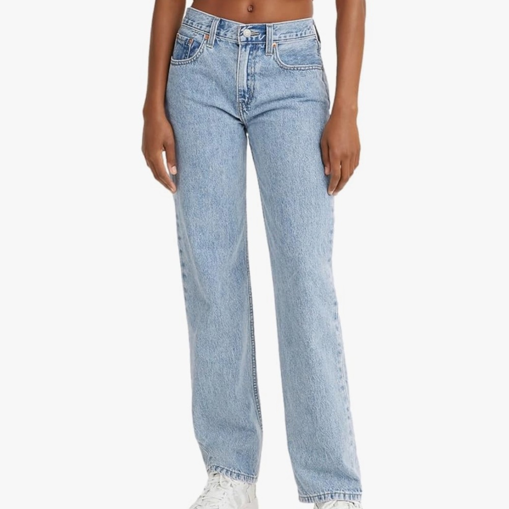 Levi’s Low Pro Jeans in Charlie Glow Up! Great color and super cute!